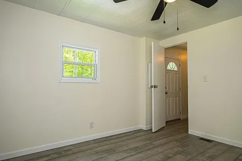 11 Gray Road Barnstead NH 03225