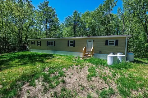 11 Gray Road Barnstead NH 03225