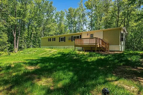 11 Gray Road Barnstead NH 03225