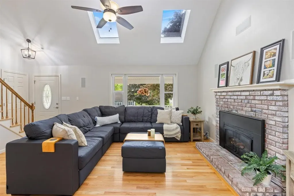 16 Locke Mill Drive Litchfield NH 03052