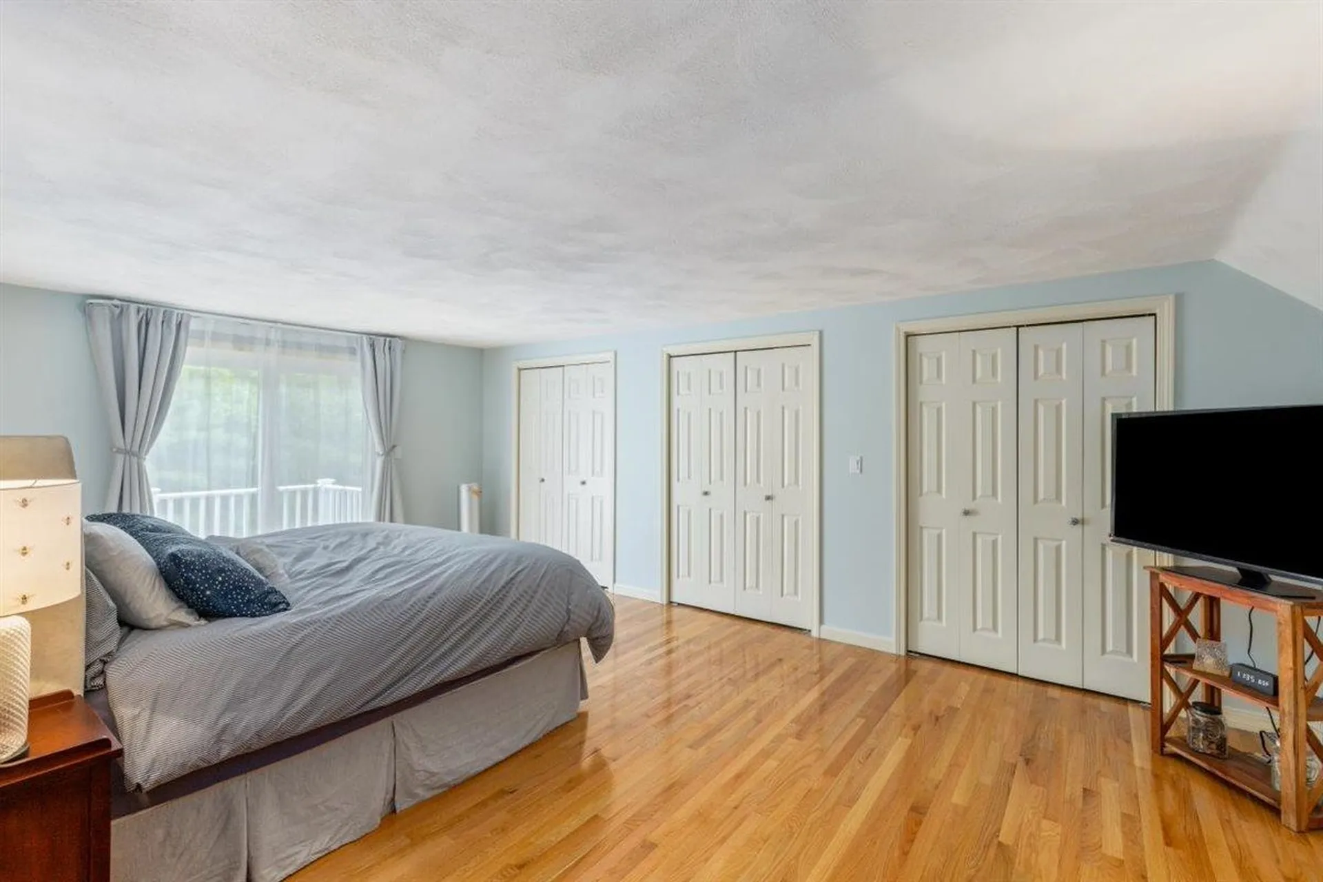 16 Locke Mill Drive Litchfield NH 03052