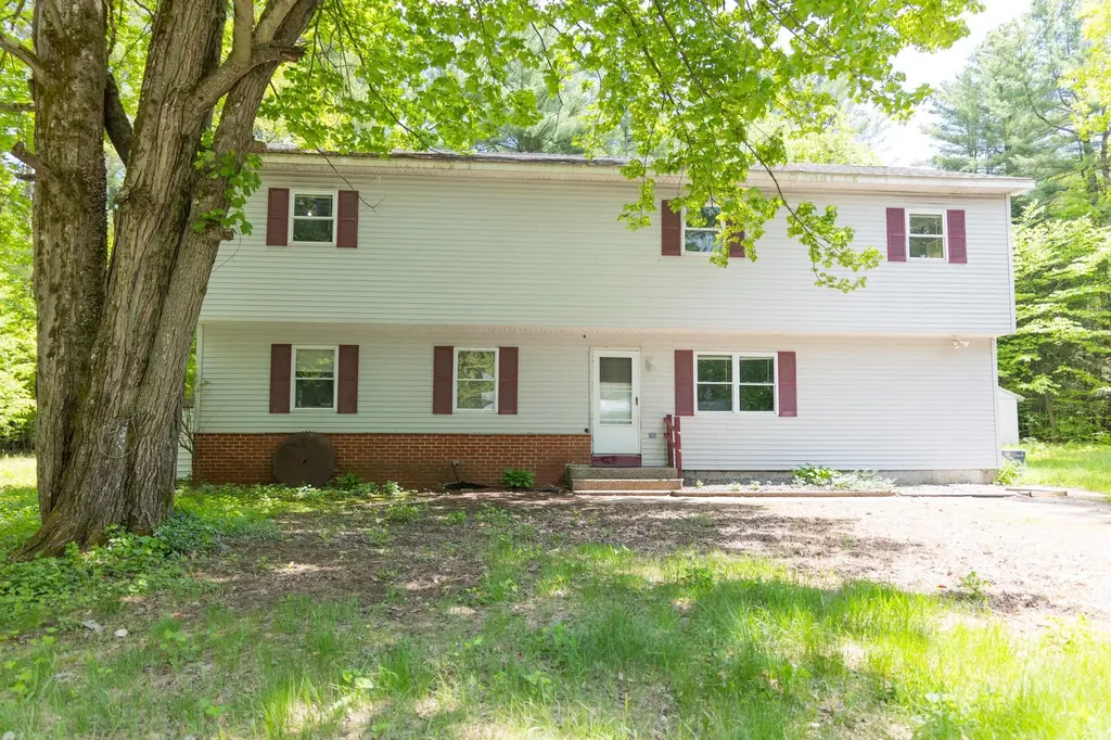 269 Cedar Wood Terrace Georgia VT 05468