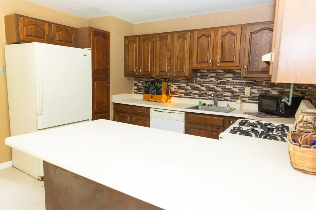269 Cedar Wood Terrace Georgia VT 05468