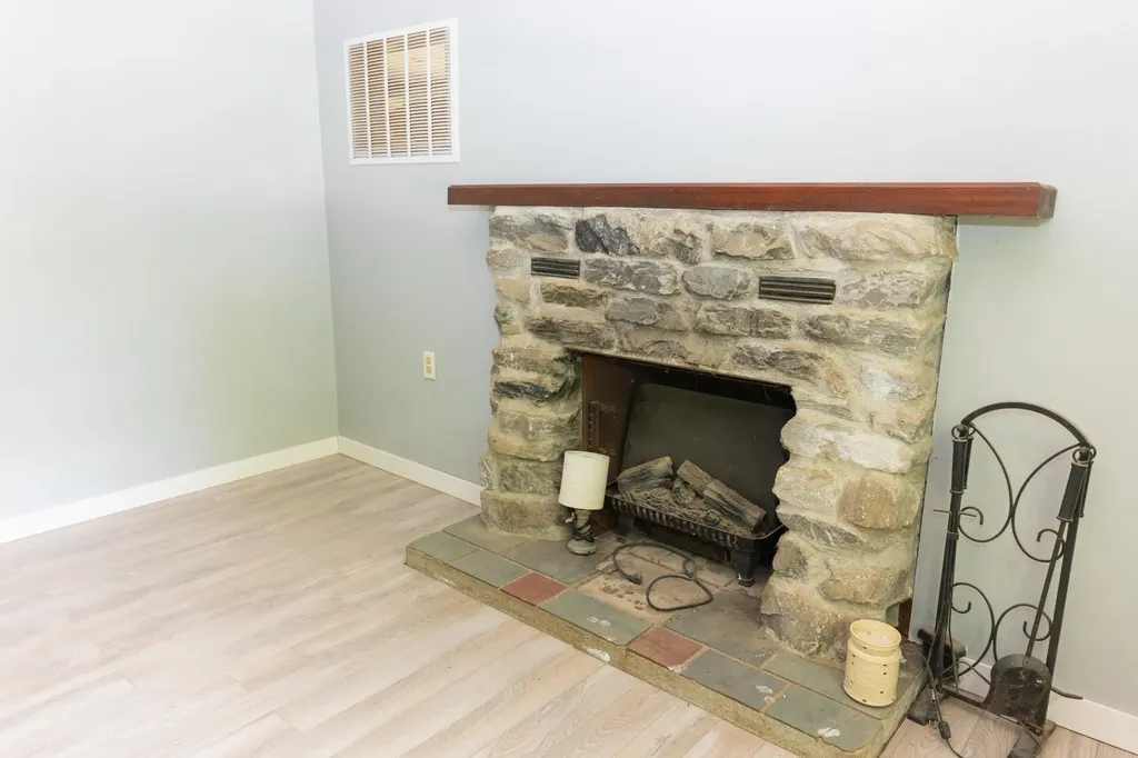 269 Cedar Wood Terrace Georgia VT 05468