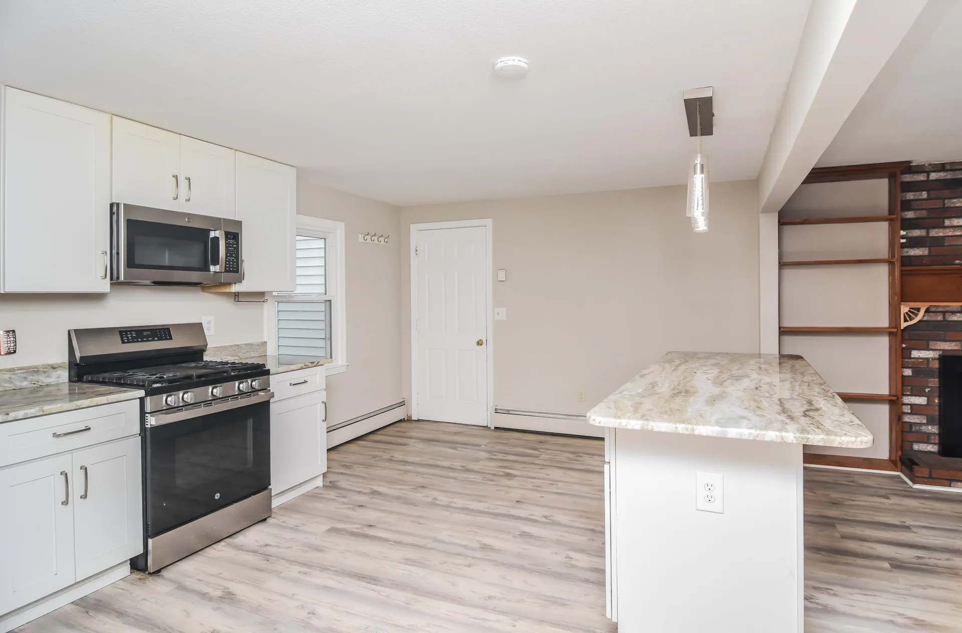 22 Greenwood Drive Nashua NH 03062