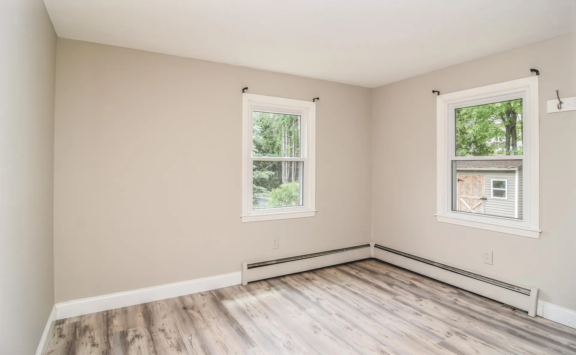 22 Greenwood Drive Nashua NH 03062