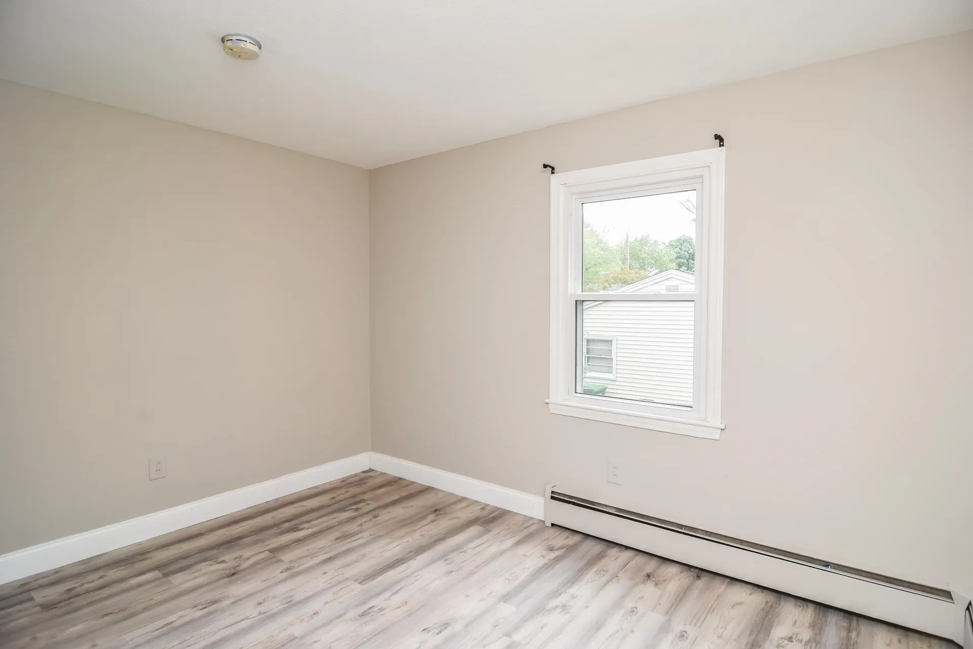 22 Greenwood Drive Nashua NH 03062