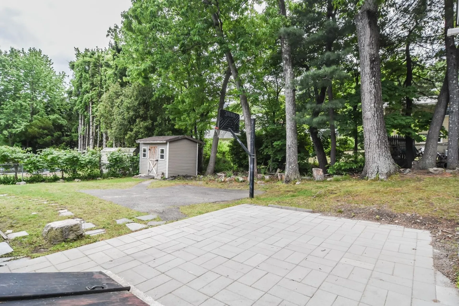 22 Greenwood Drive Nashua NH 03062