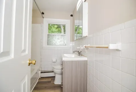 22 Greenwood Drive Nashua NH 03062