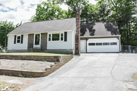 22 Greenwood Drive Nashua NH 03062