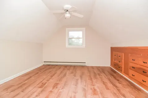 22 Greenwood Drive Nashua NH 03062