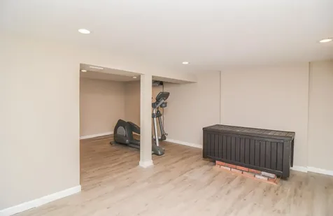 22 Greenwood Drive Nashua NH 03062