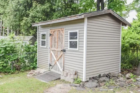 22 Greenwood Drive Nashua NH 03062