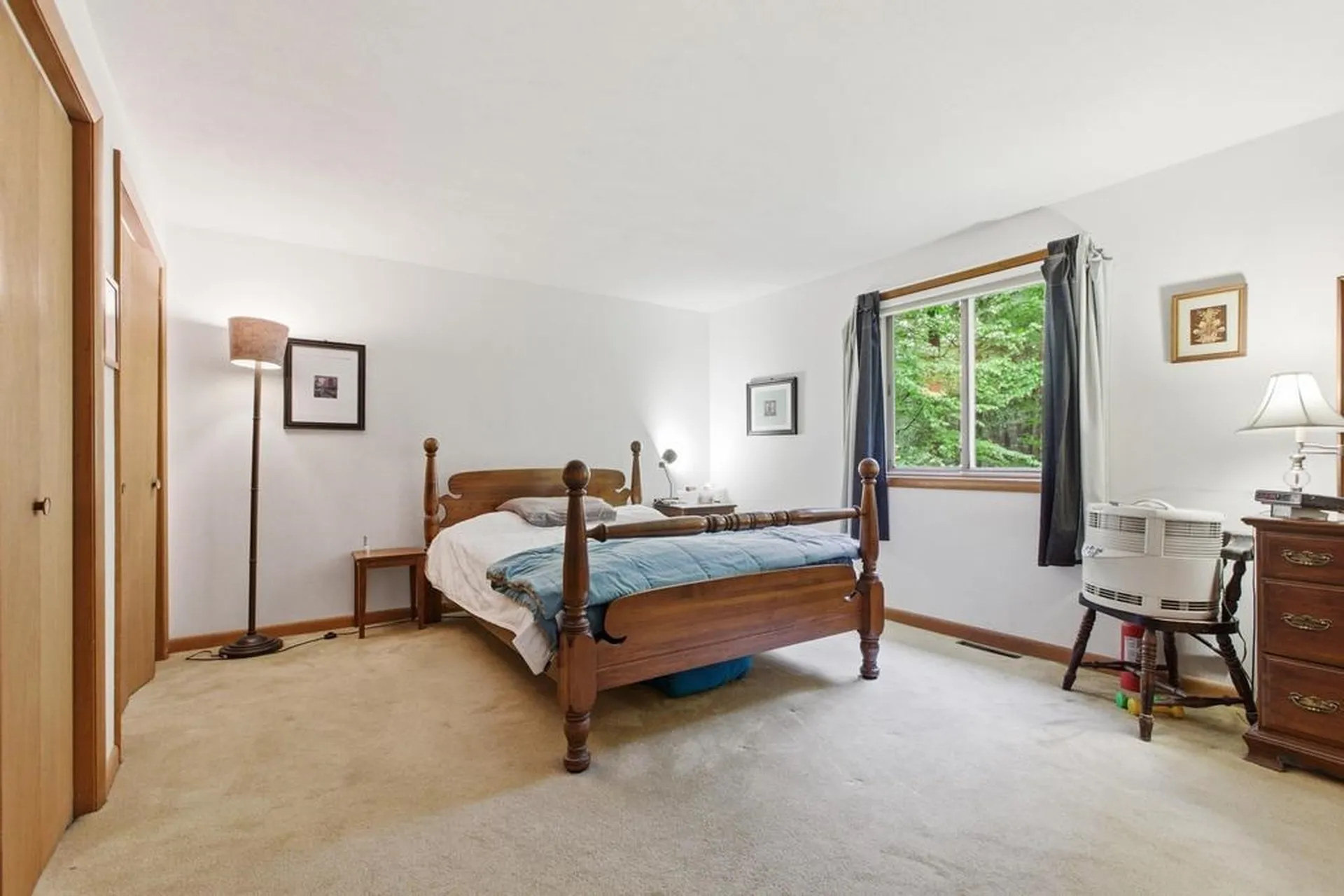 12 Poplar Drive Raymond NH 03077