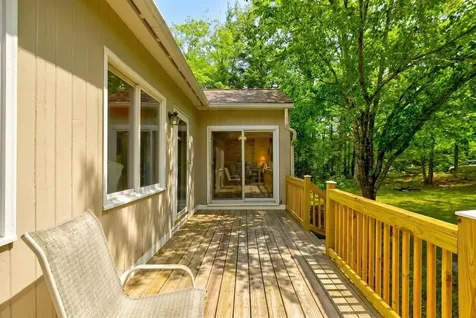 12 Poplar Drive Raymond NH 03077