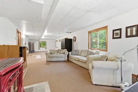 12 Poplar Drive Raymond NH 03077