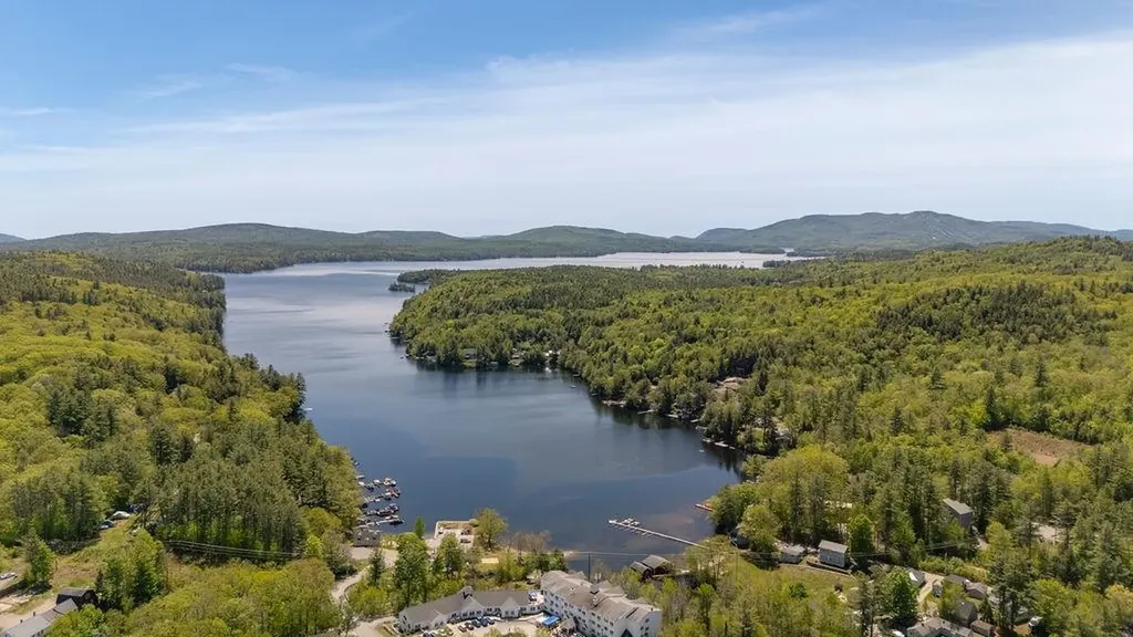772 Jobs Creek Road Sunapee NH 03782