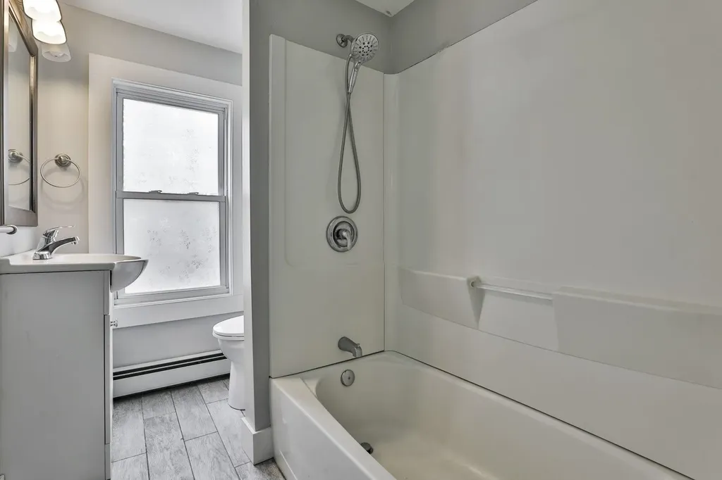 23-25 Beech Street Newport NH 03773