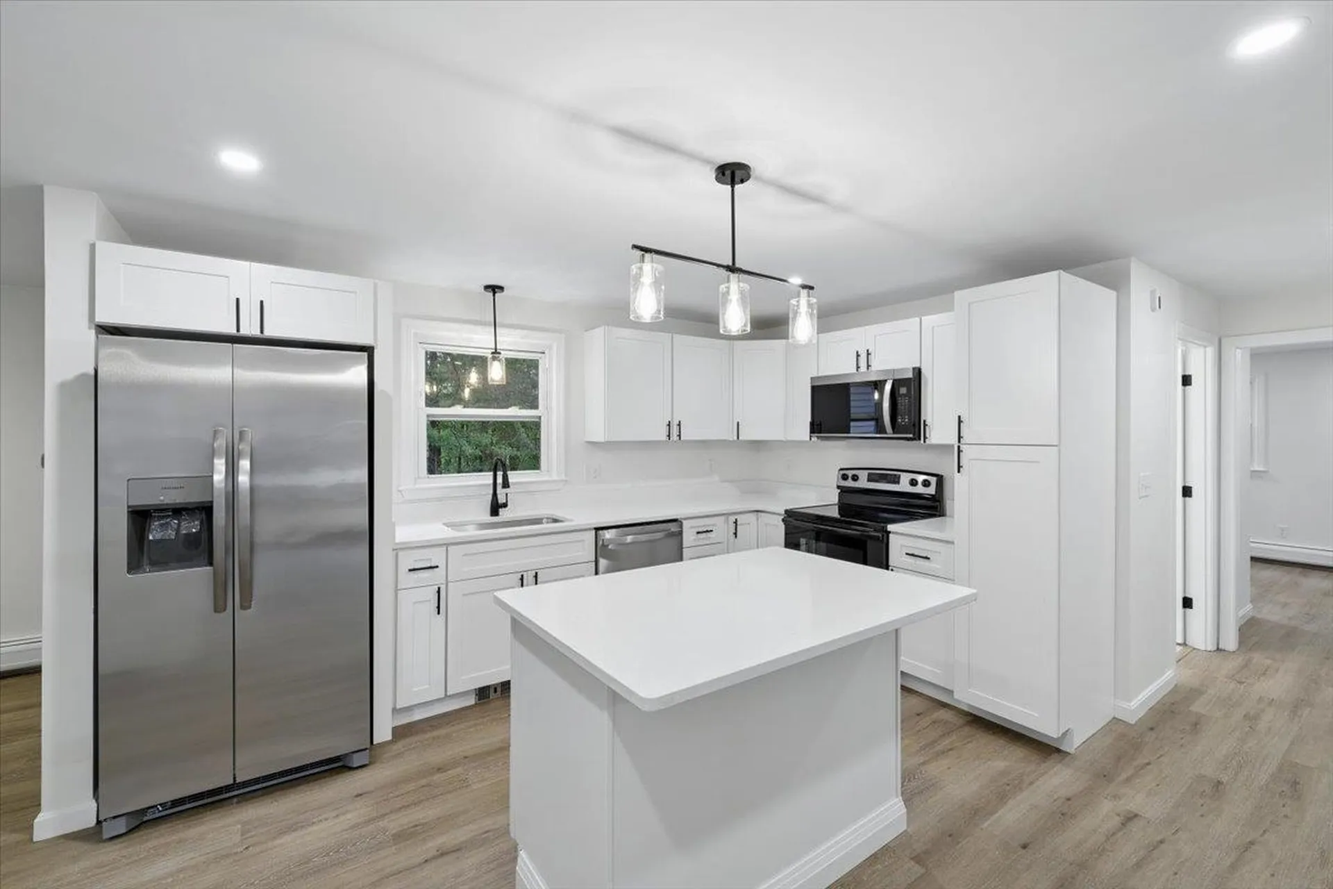 6 Colby Lane Pelham NH 03076