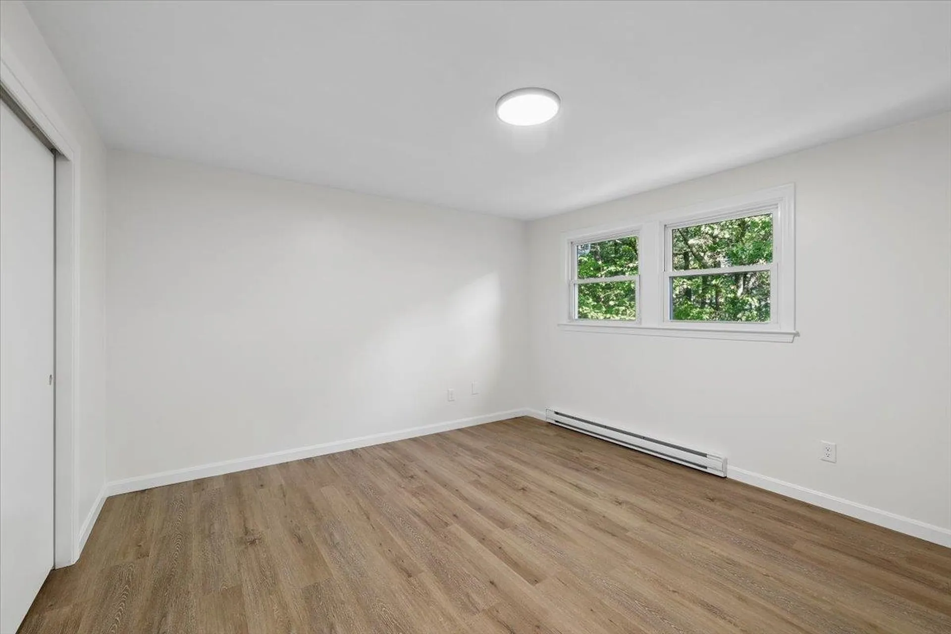 6 Colby Lane Pelham NH 03076