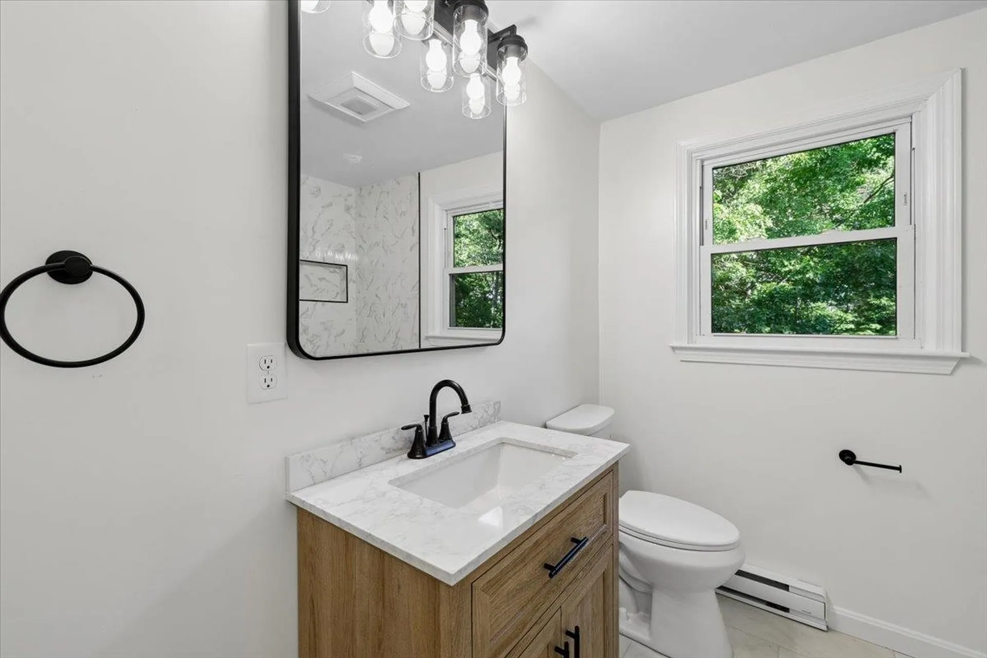 6 Colby Lane Pelham NH 03076