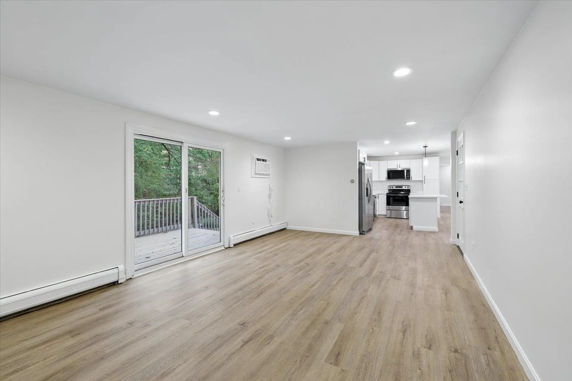 6 Colby Lane Pelham NH 03076