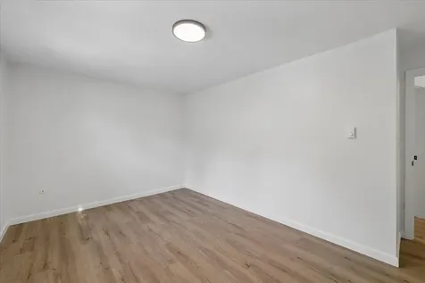 6 Colby Lane Pelham NH 03076