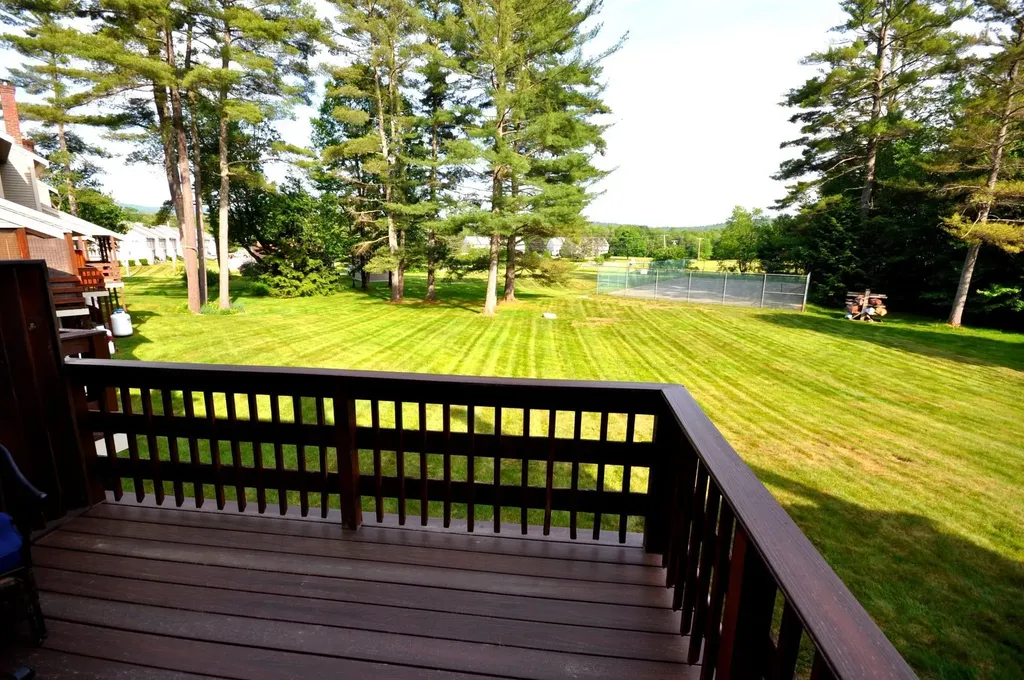 17 Village West Drive Bristol NH 03222