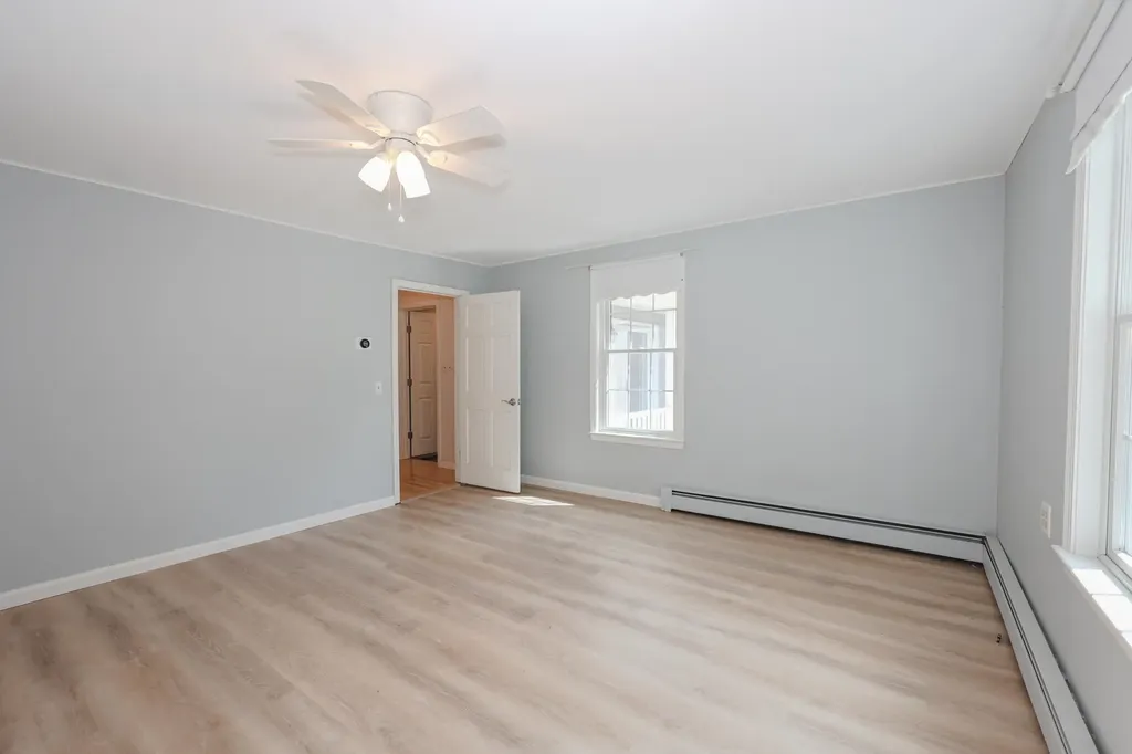 55 Holbrook Hill Road Bedford NH 03110