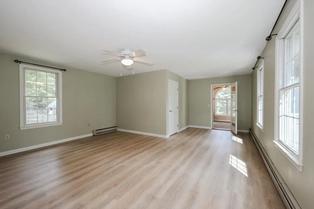 55 Holbrook Hill Road Bedford NH 03110
