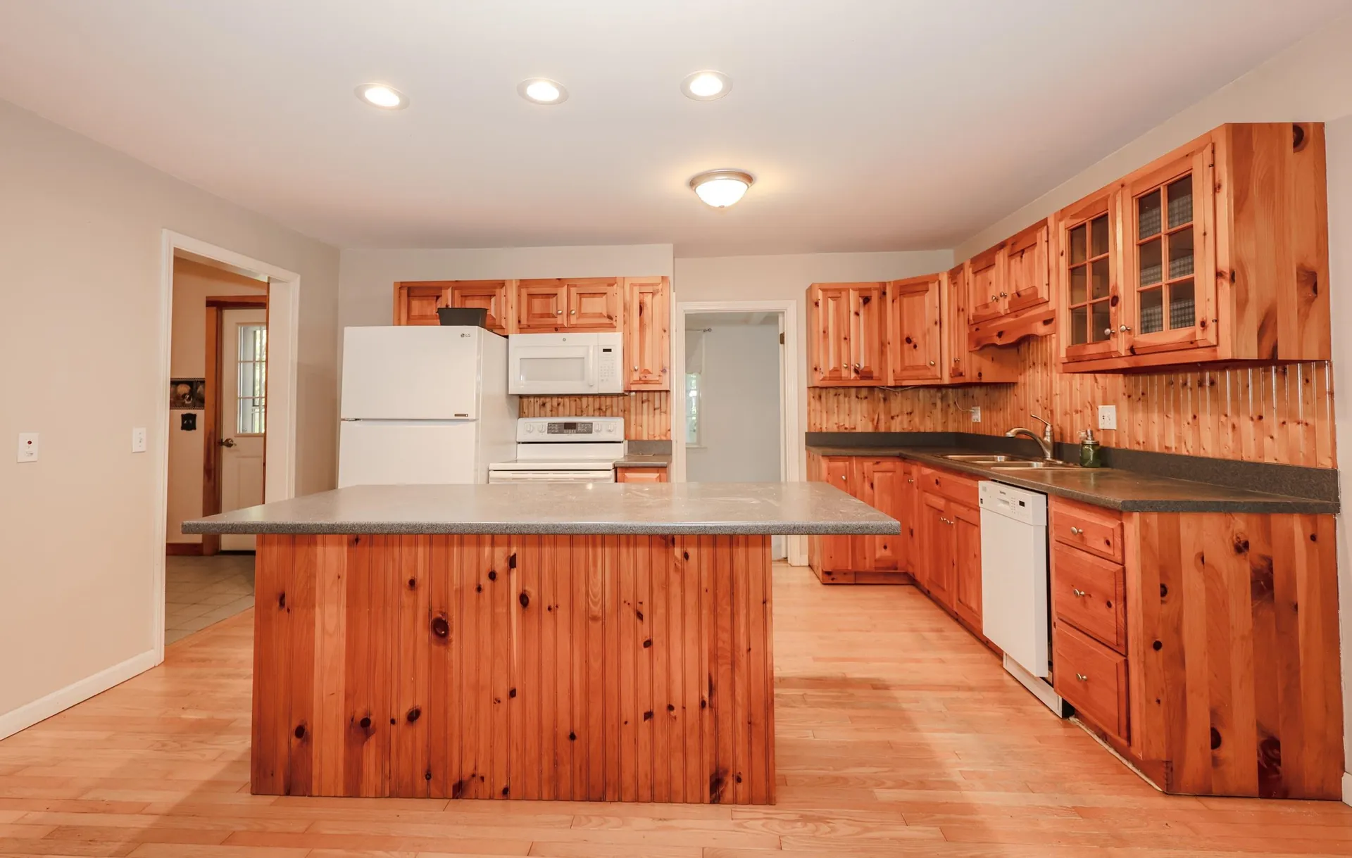 55 Holbrook Hill Road Bedford NH 03110