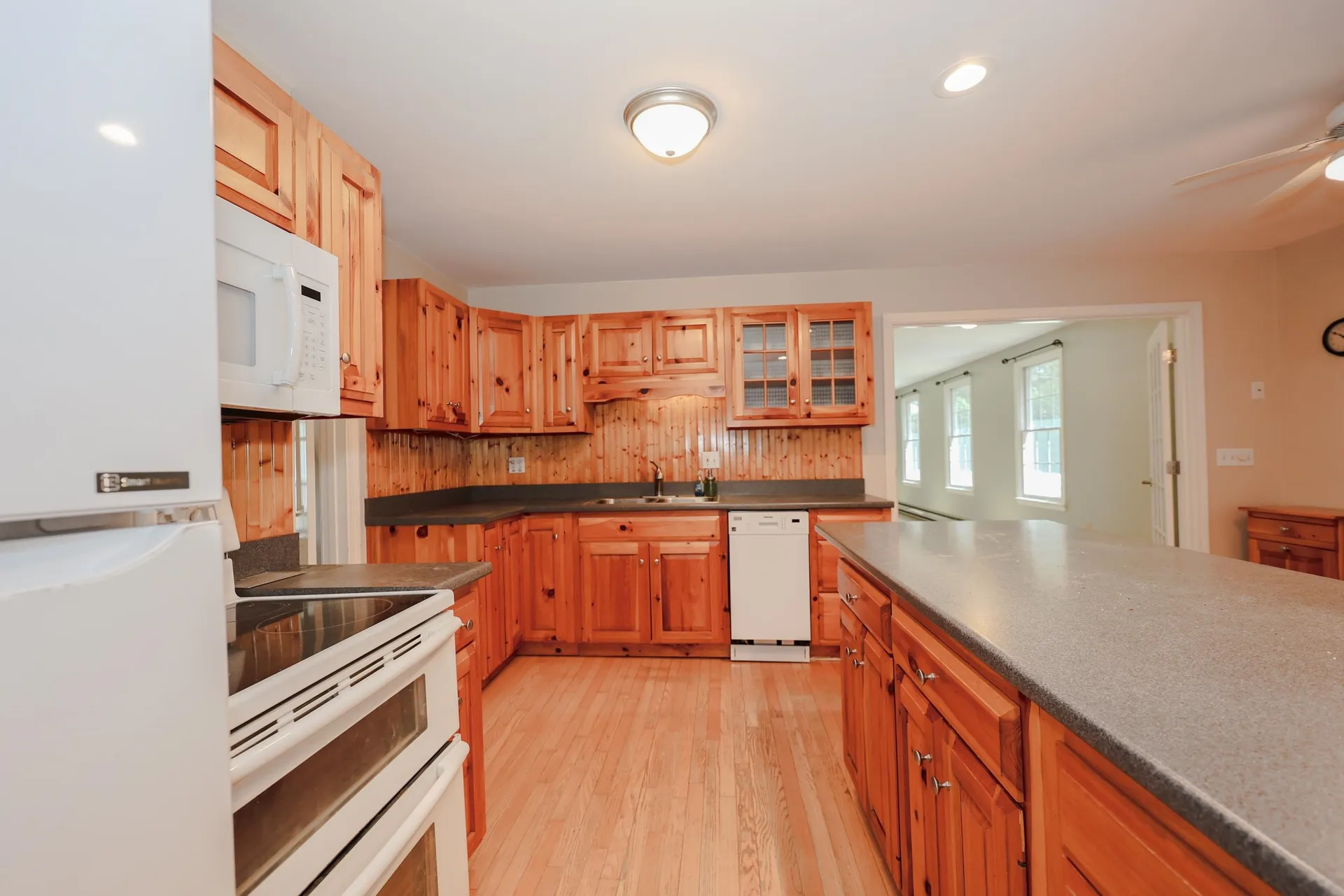 55 Holbrook Hill Road Bedford NH 03110