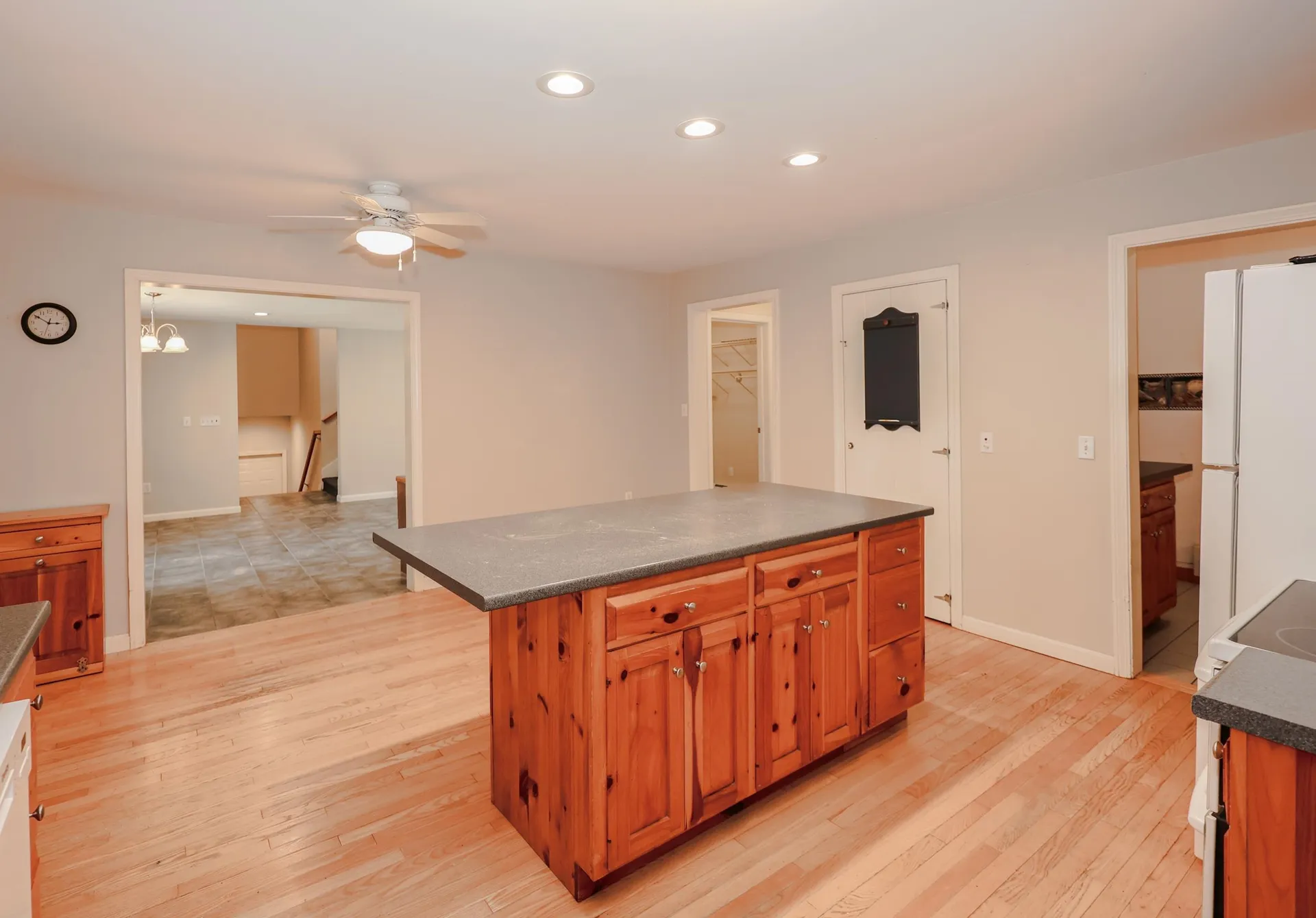 55 Holbrook Hill Road Bedford NH 03110