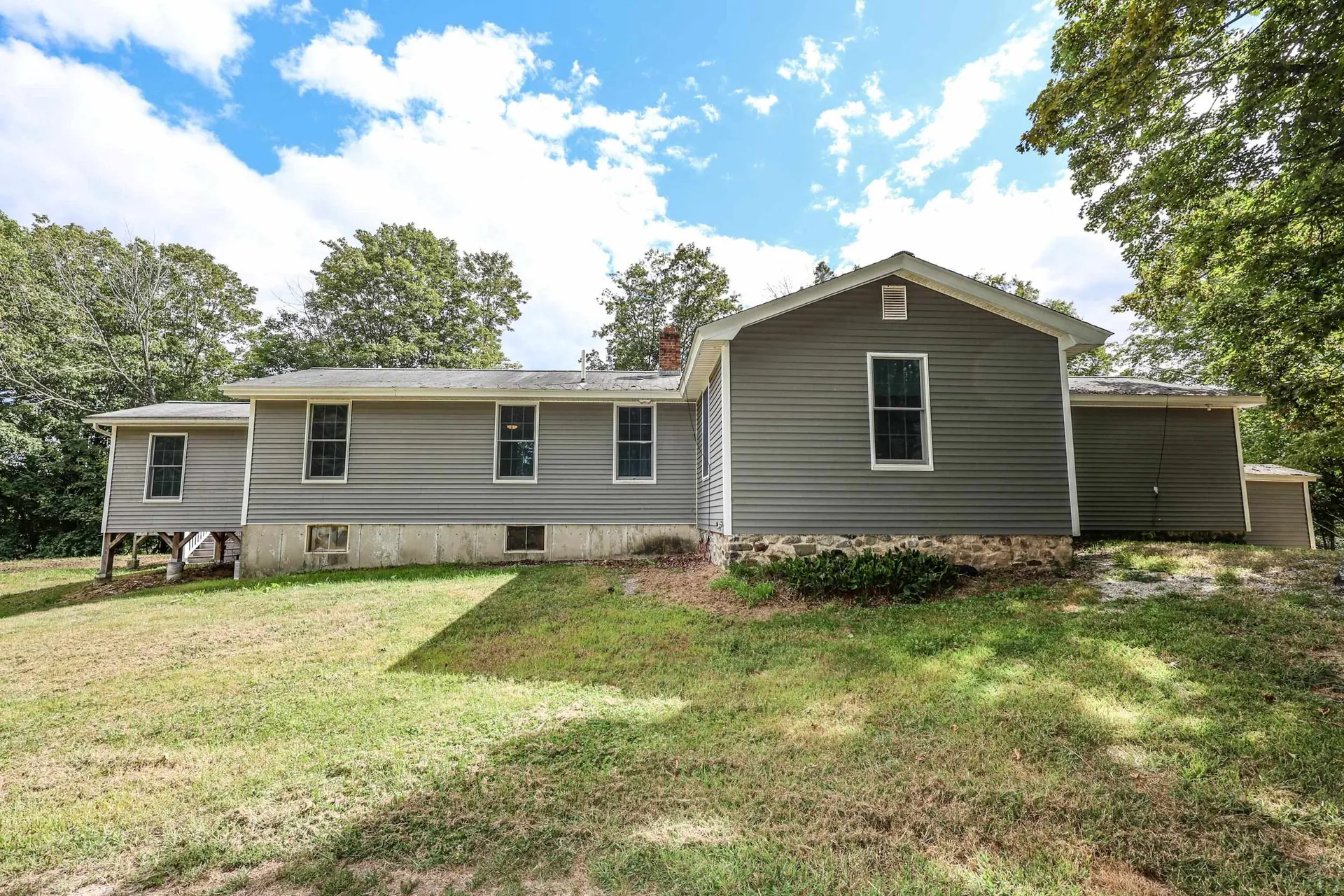 55 Holbrook Hill Road Bedford NH 03110