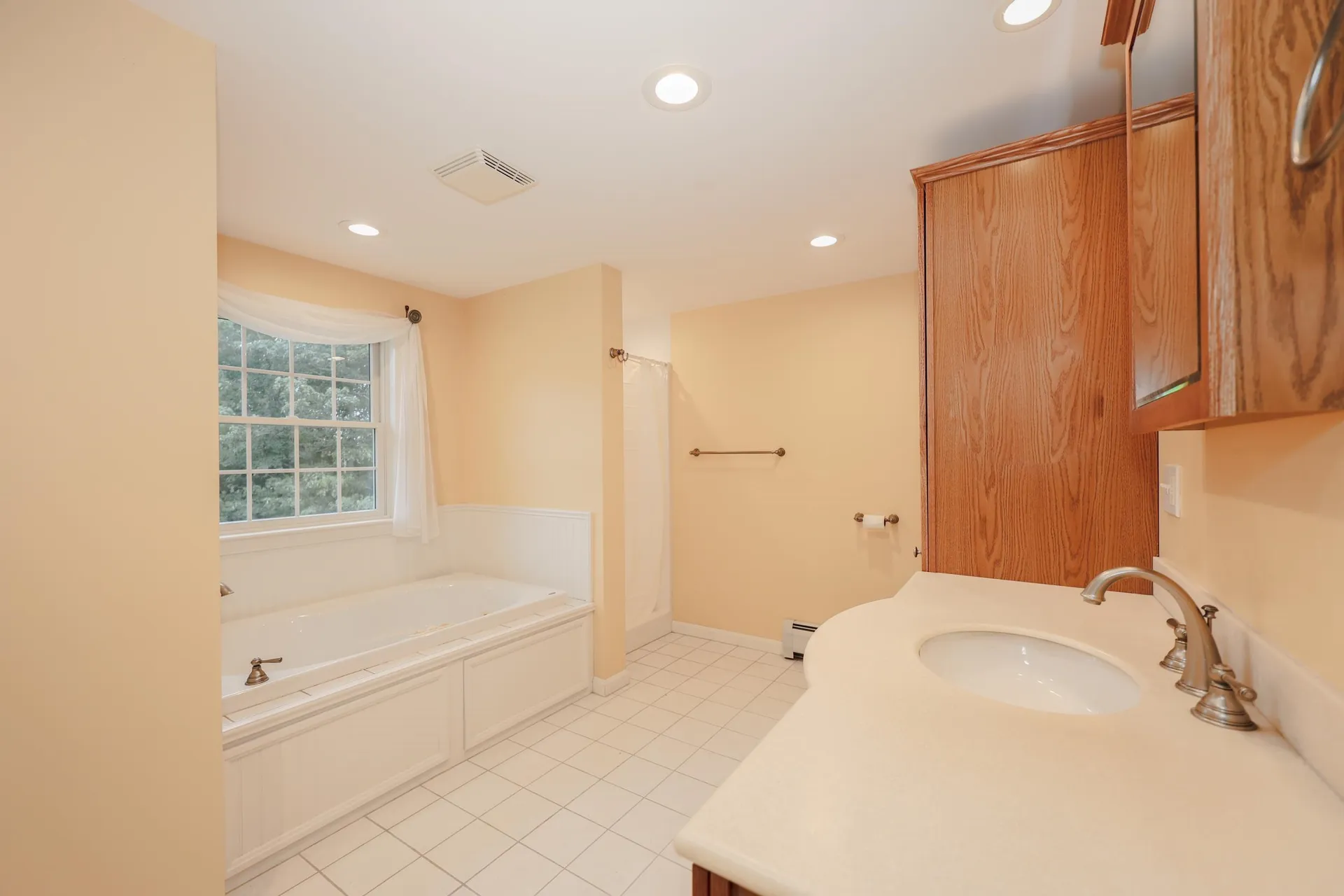 55 Holbrook Hill Road Bedford NH 03110