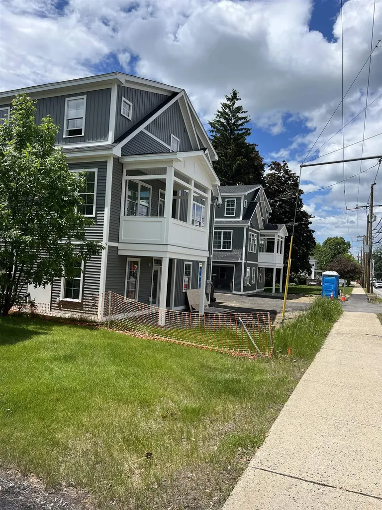 796 Central Avenue Dover NH 03820