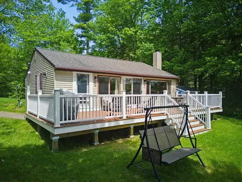54 Shore Drive Northwood NH 03261