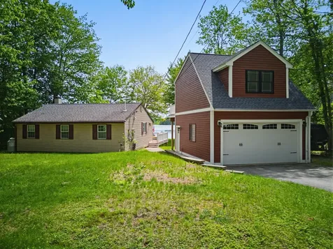 54 Shore Drive Northwood NH 03261