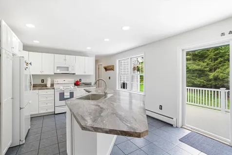 49 Reynolds Drive Peterborough NH 03458
