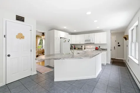 49 Reynolds Drive Peterborough NH 03458