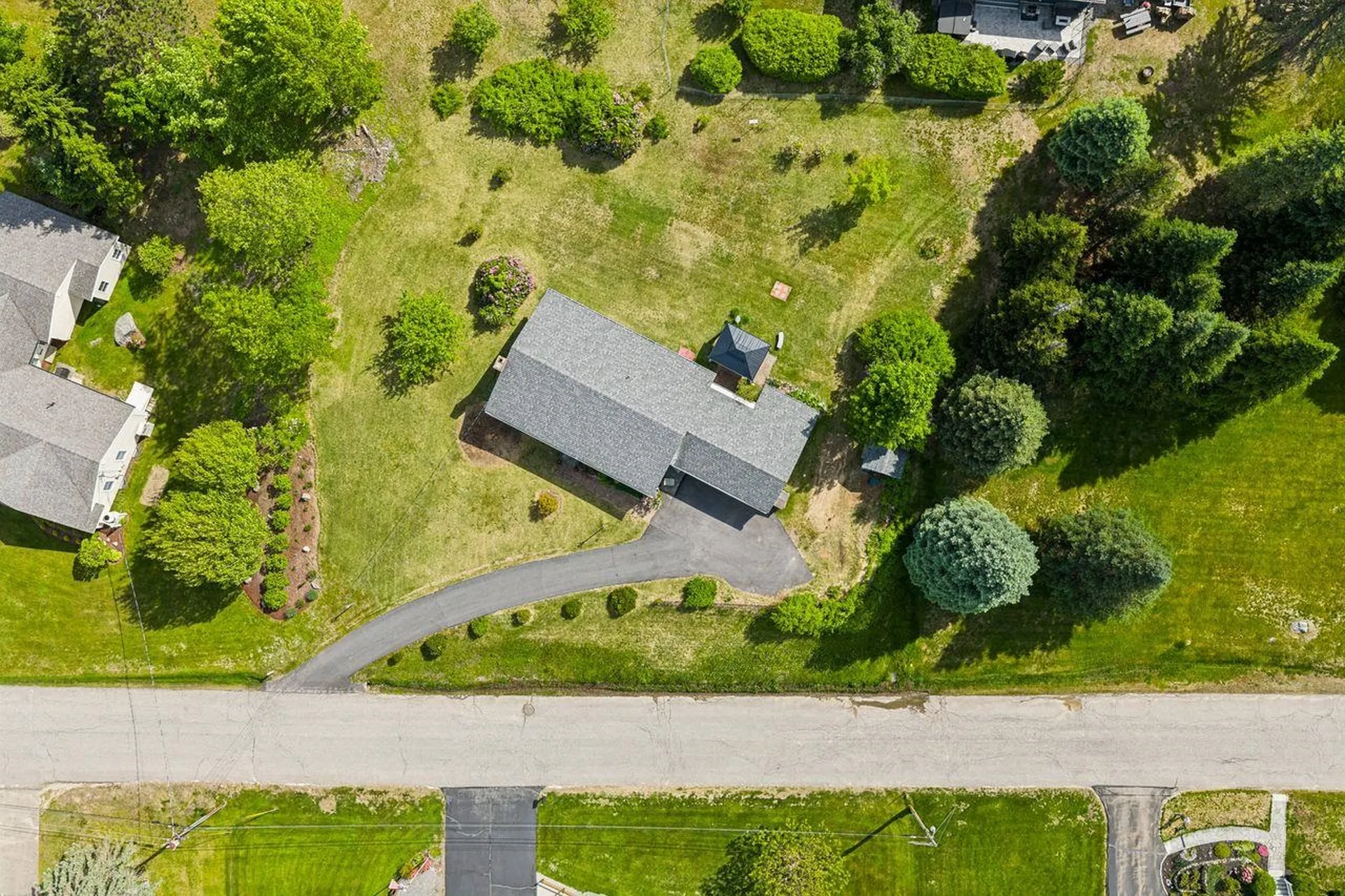 21 Chase Circle Center Harbor NH 03226