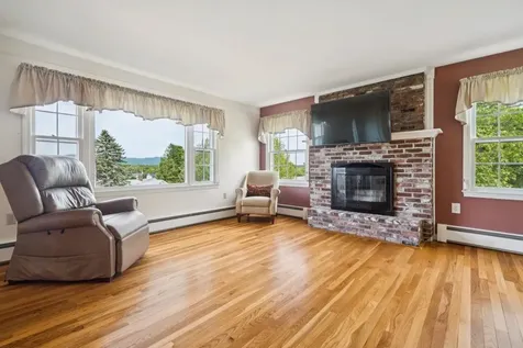 21 Chase Circle Center Harbor NH 03226