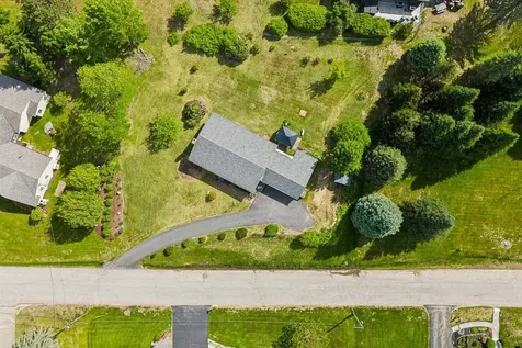 21 Chase Circle Center Harbor NH 03226
