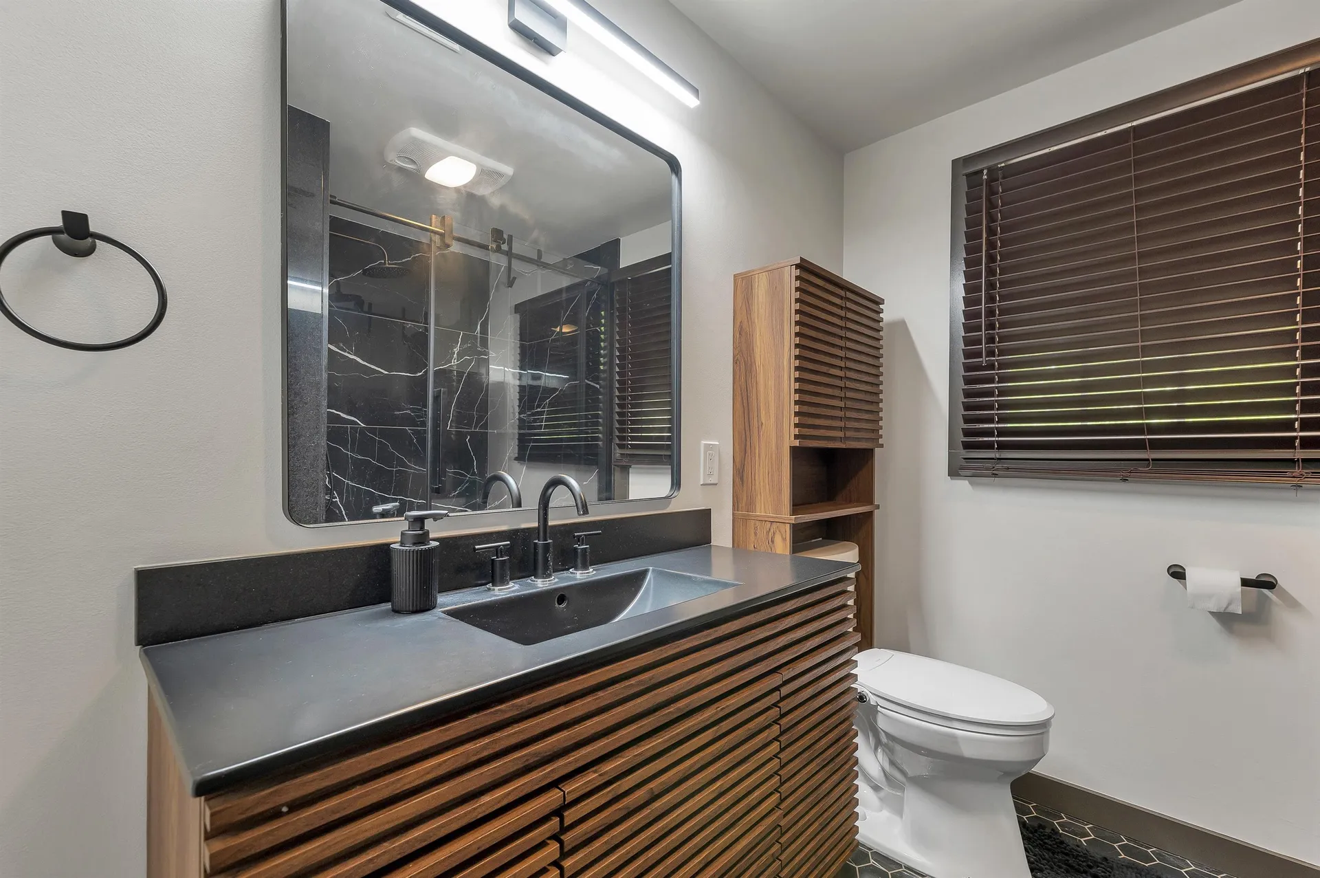 20 Fox Den Road Hollis NH 03049