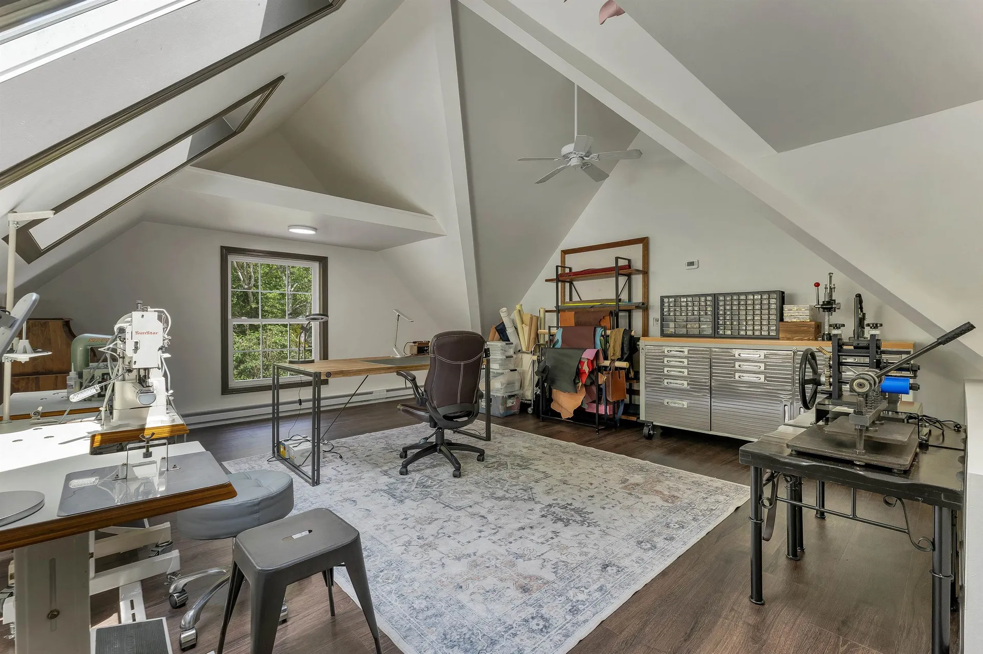 20 Fox Den Road Hollis NH 03049
