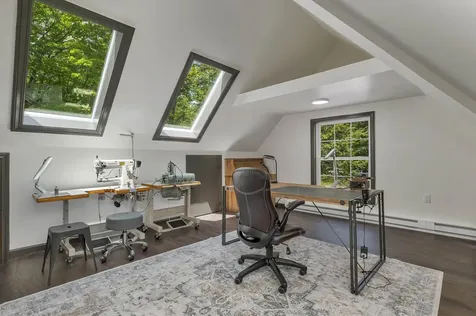 20 Fox Den Road Hollis NH 03049