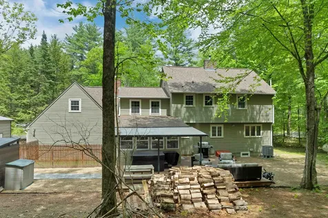 20 Fox Den Road Hollis NH 03049