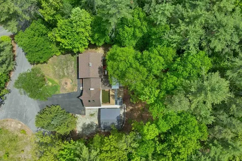 20 Fox Den Road Hollis NH 03049