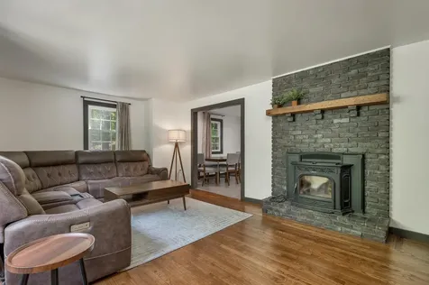 20 Fox Den Road Hollis NH 03049