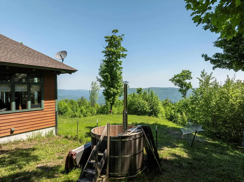 161 Depot Road Newfane VT 05362